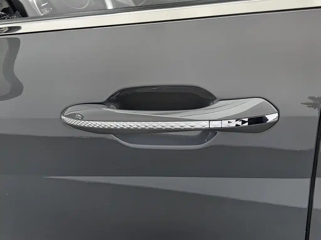 Hyundai Custo — фото 18