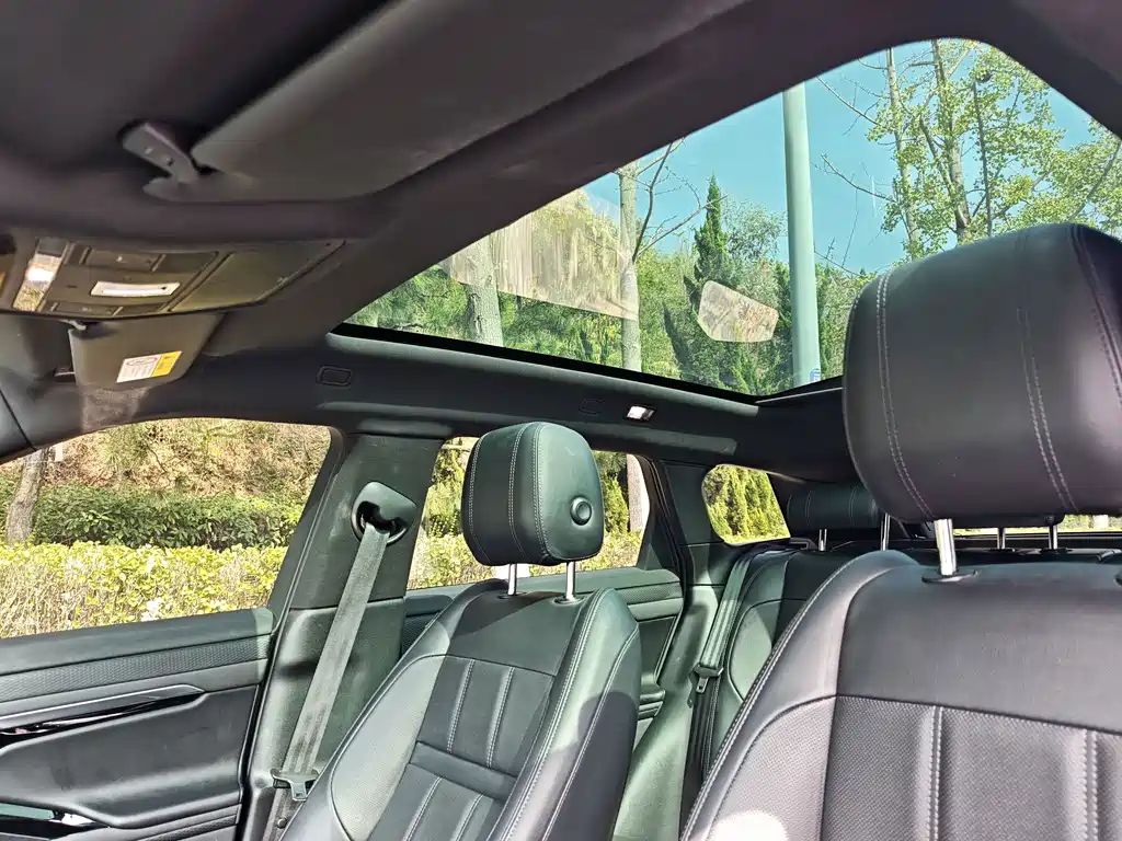 Land Rover Evoque — фото 14