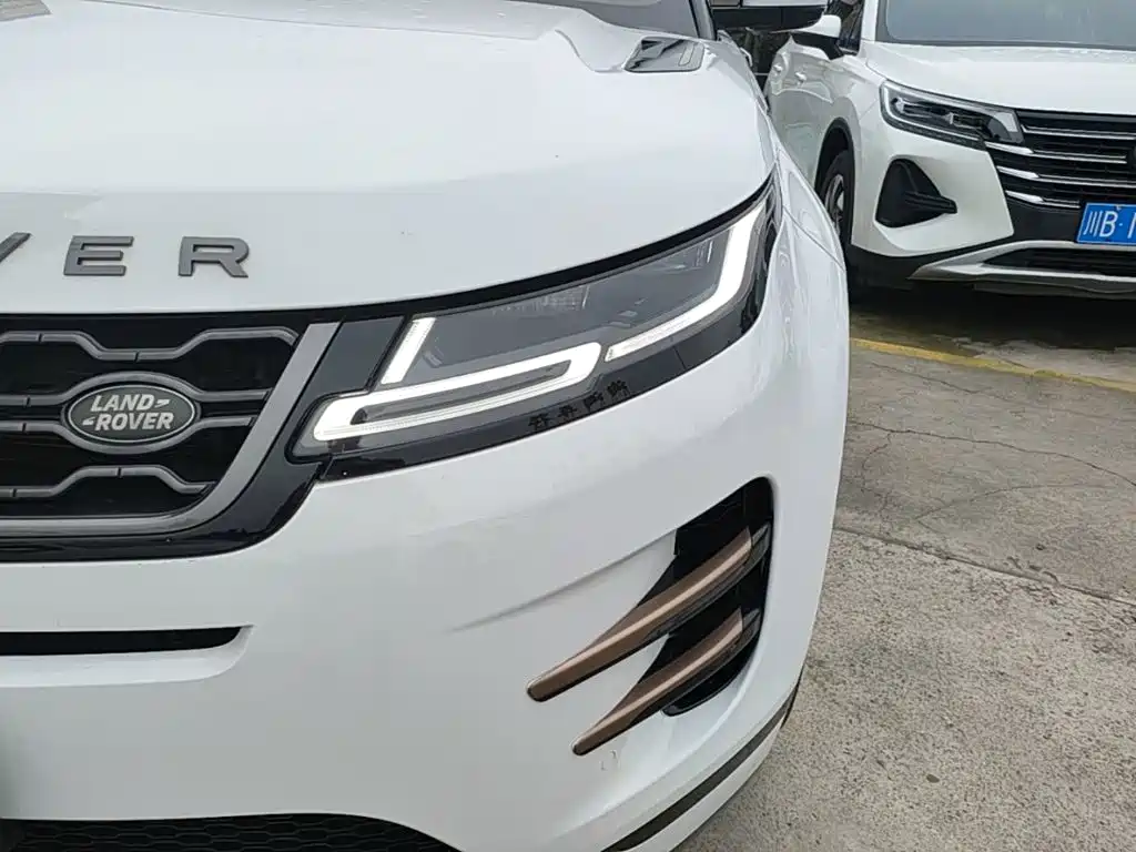 Land Rover Evoque — фото 23