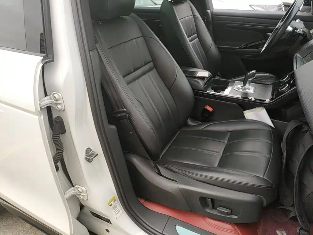 Land Rover Evoque — фото 24