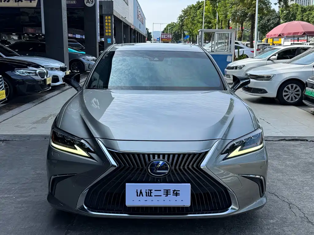 Lexus ES — фото 2