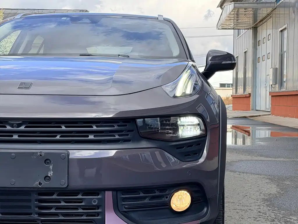Lynk & Co 02 — фото 9