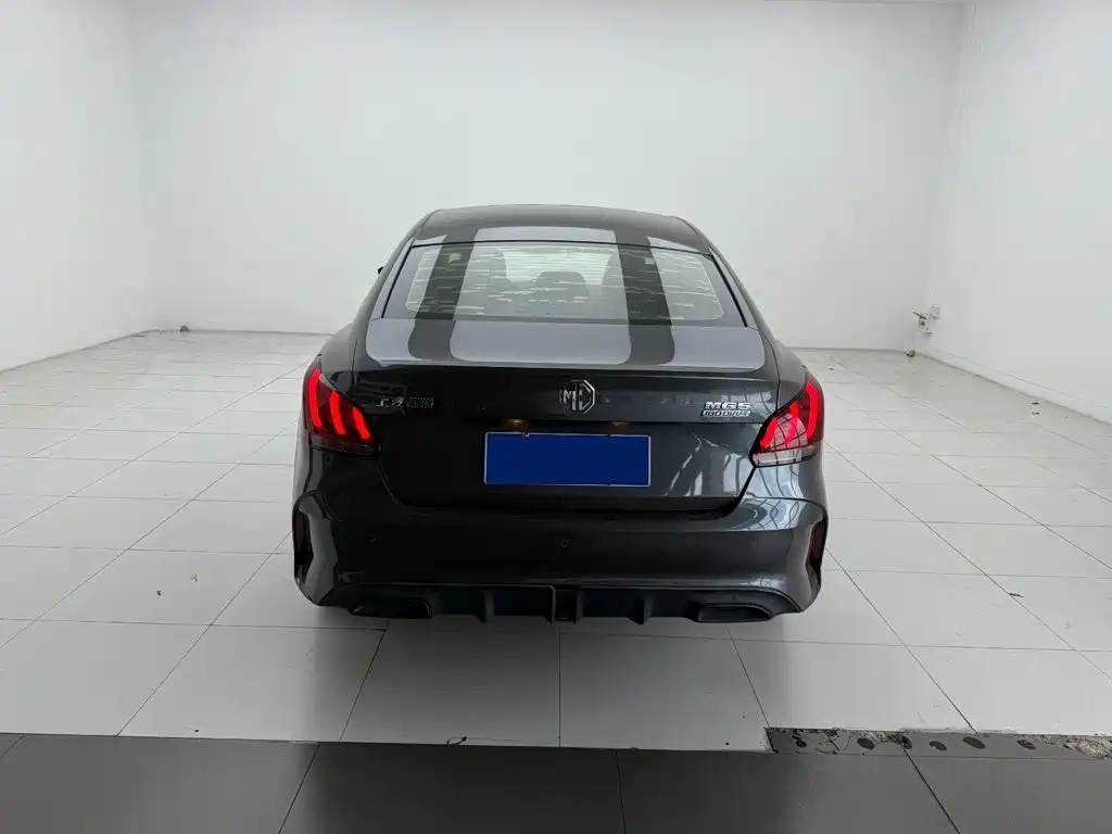 MG MG5 — фото 8