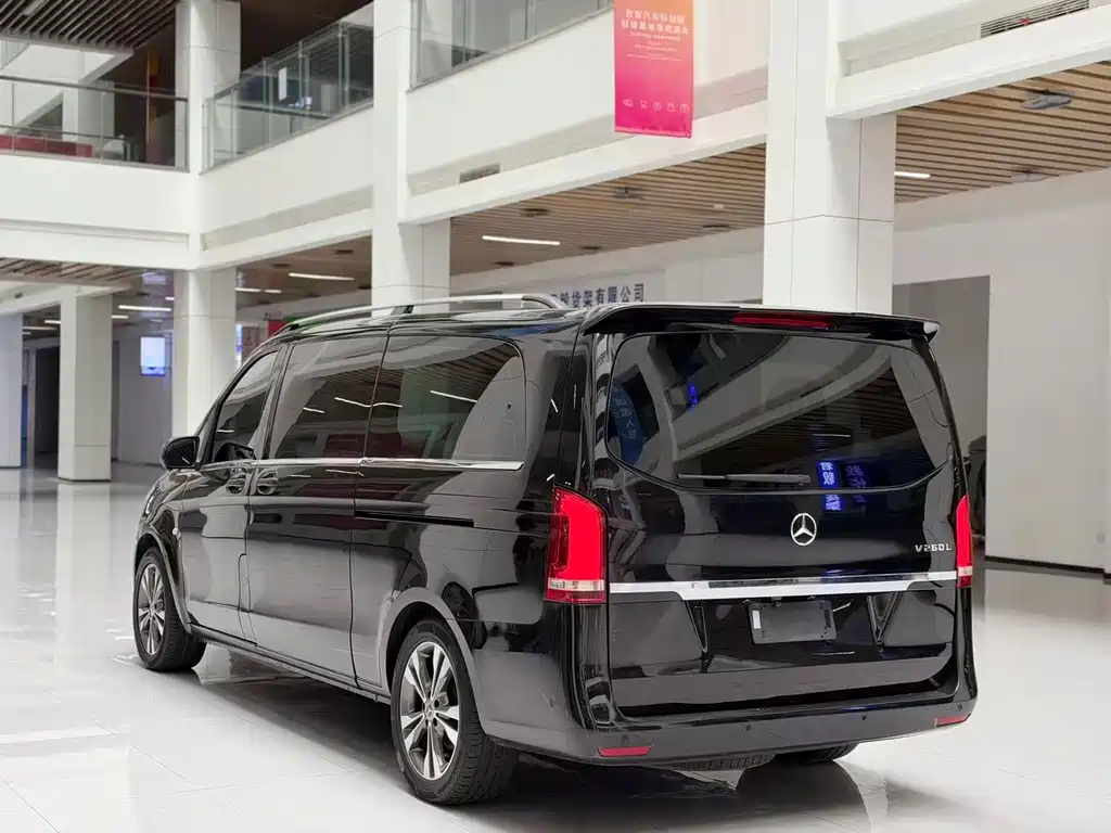 Mercedes-Benz Vito — фото 7