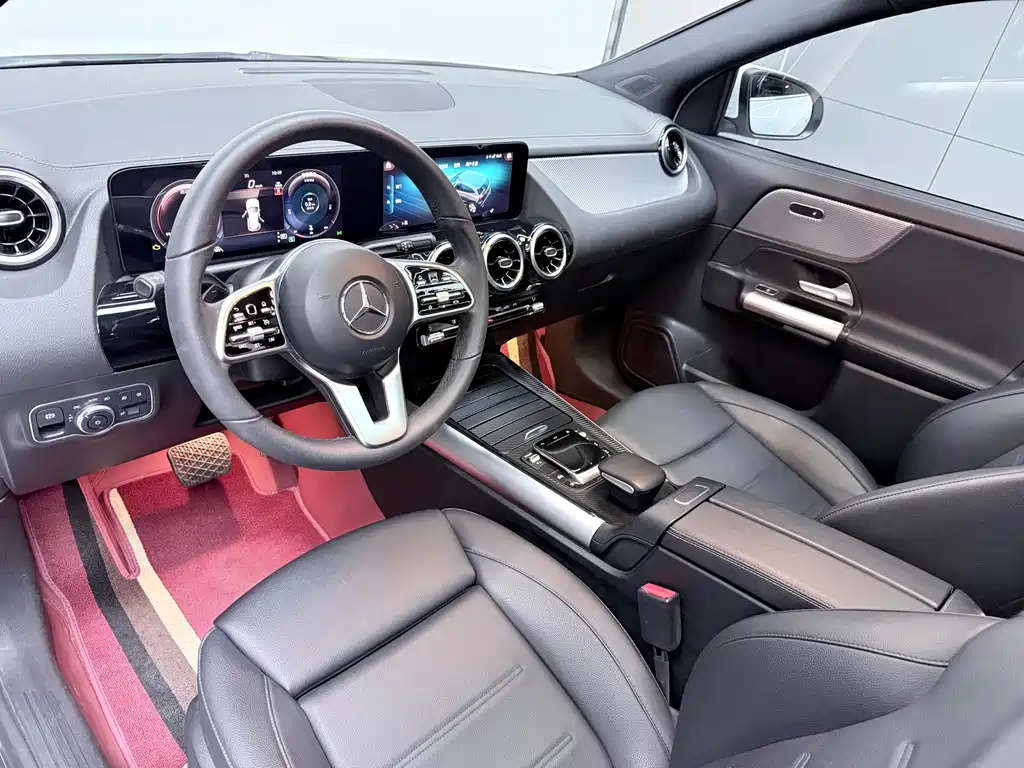 Mercedes-Benz GLA — фото 5
