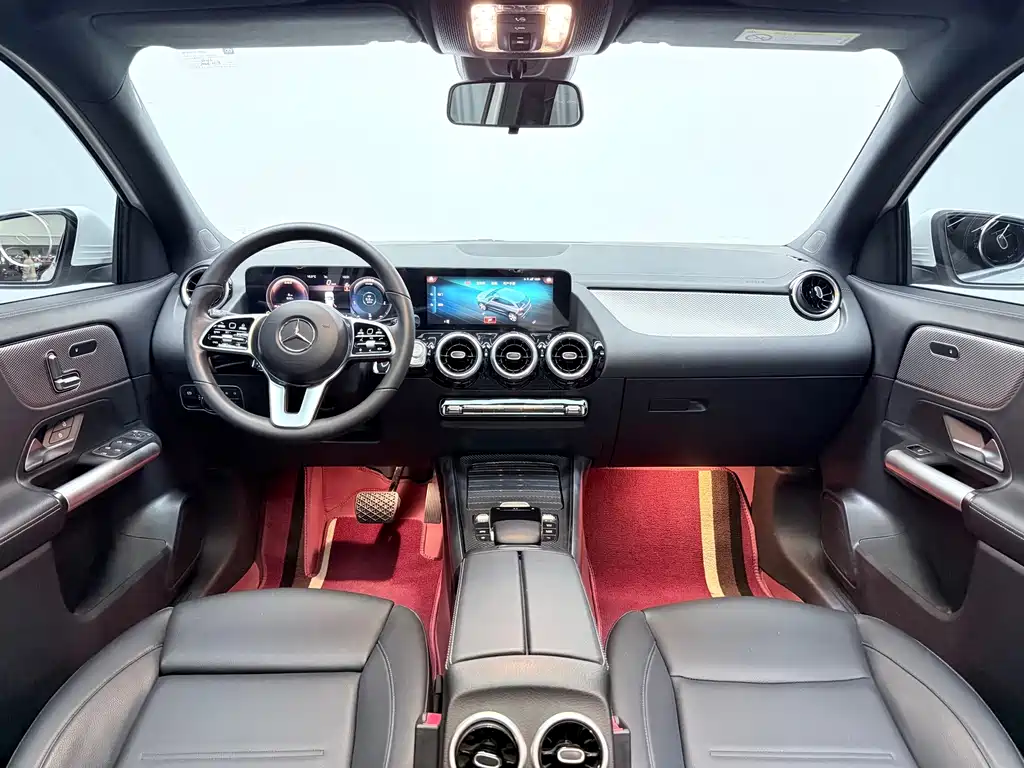 Mercedes-Benz GLA — фото 7