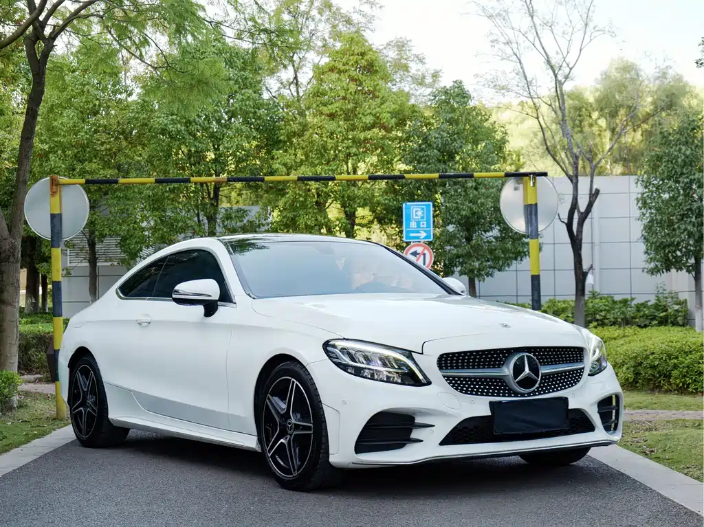 Mercedes-Benz C-Class (Import) — фото 2