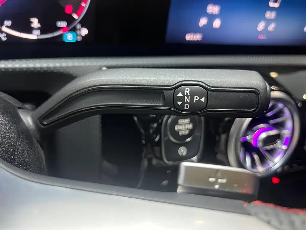 Mercedes-Benz CLA (Import) — фото 16