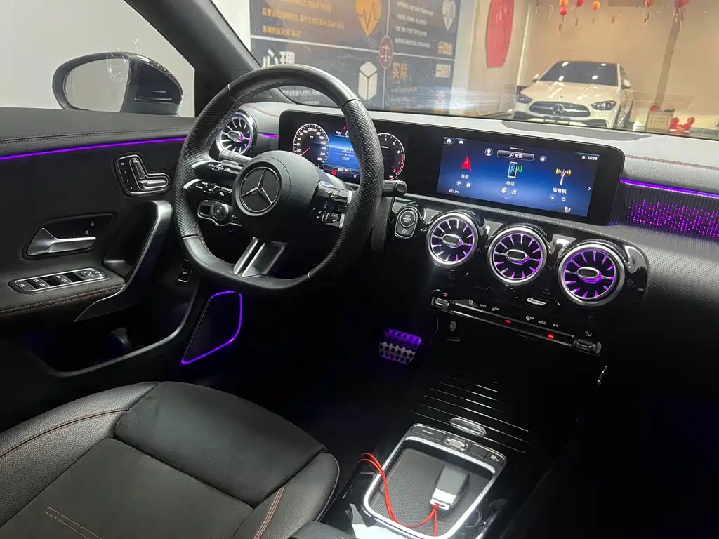 Mercedes-Benz CLA (Import) — фото 17
