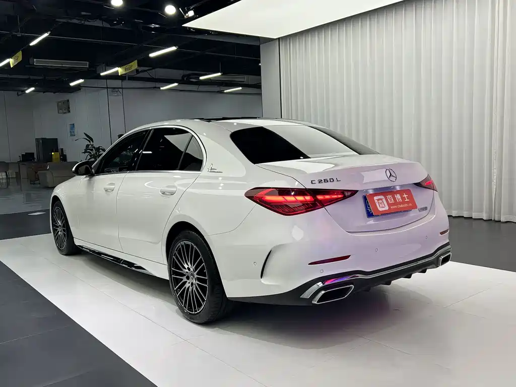 Mercedes-Benz C-Class — фото 12
