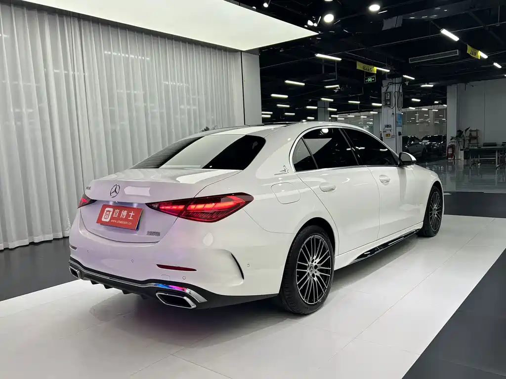 Mercedes-Benz C-Class — фото 10