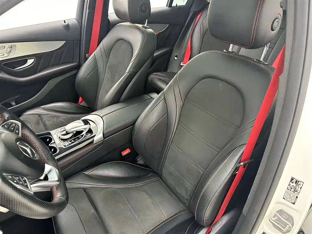 Mercedes-Benz GLC AMG — фото 11