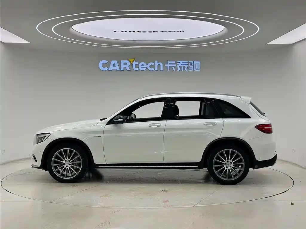 Mercedes-Benz GLC AMG — фото 8