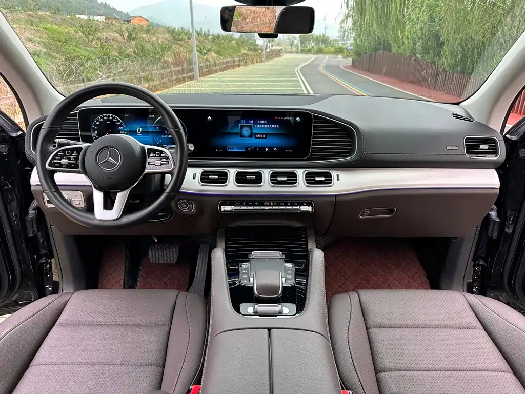 Mercedes-Benz GLE (Import) — фото 11