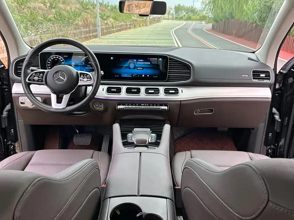 Mercedes-Benz GLE (Import) — фото 14
