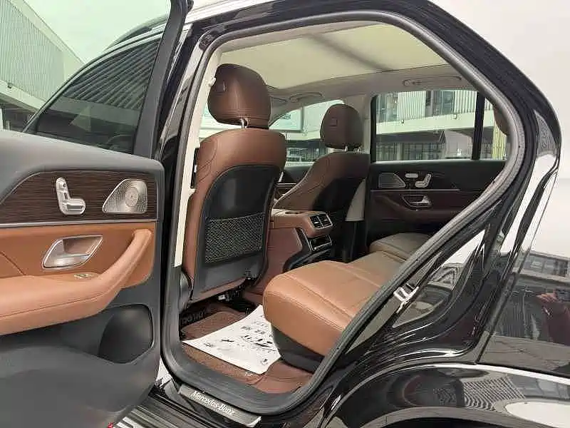 Mercedes-Benz GLE (Import) — фото 10