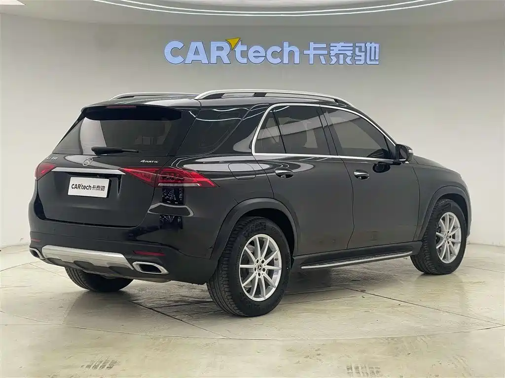 Mercedes-Benz GLE (Import) — фото 19