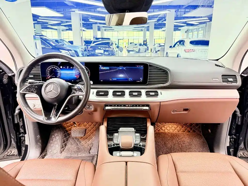 Mercedes-Benz GLE (Import) — фото 8