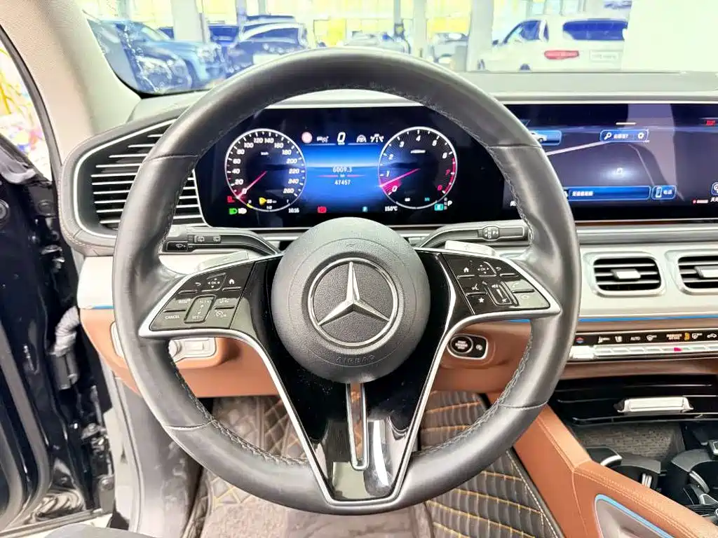 Mercedes-Benz GLE (Import) — фото 9