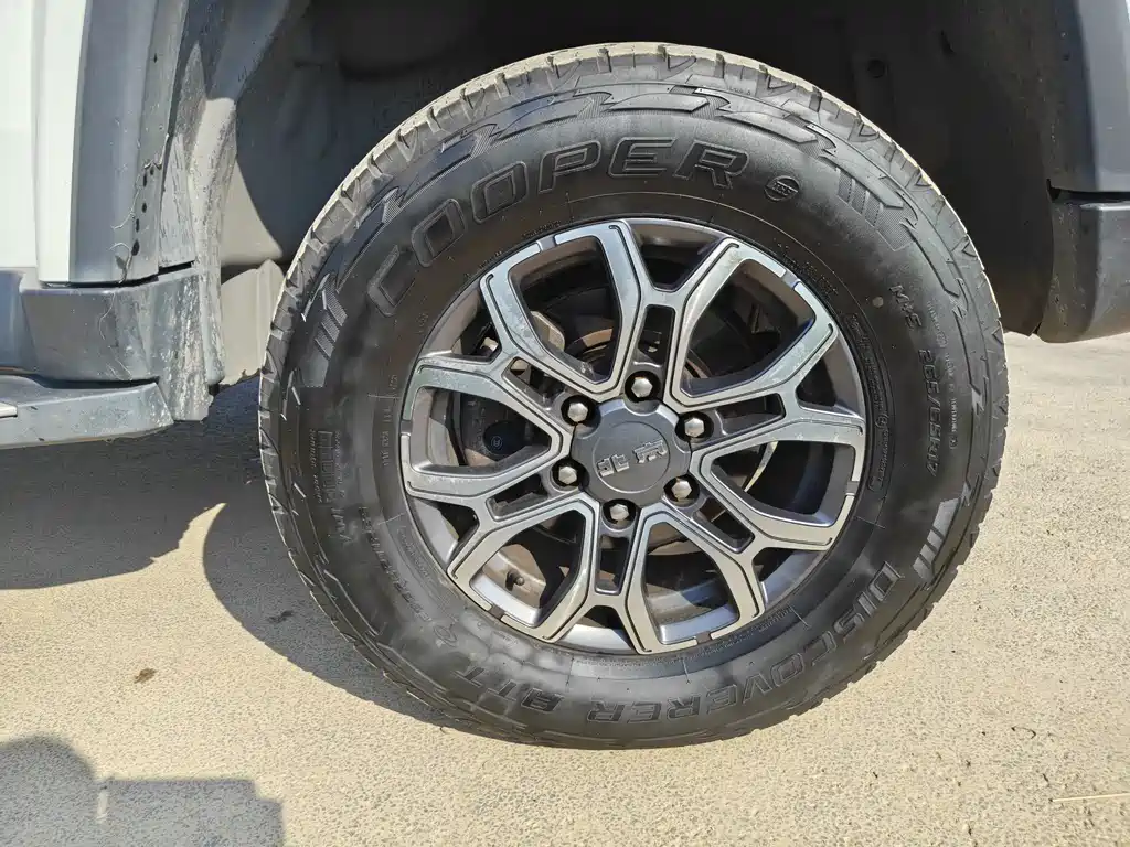 Beijing Off-Road BJ40 — фото 13