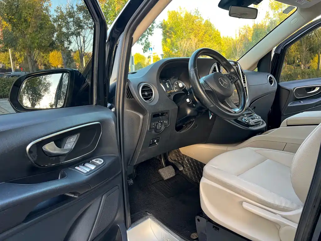 Mercedes-Benz Vito — фото 4