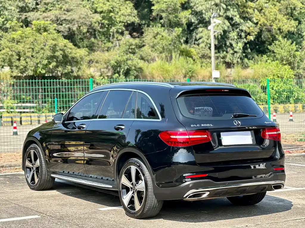 Mercedes-Benz GLC — фото 17