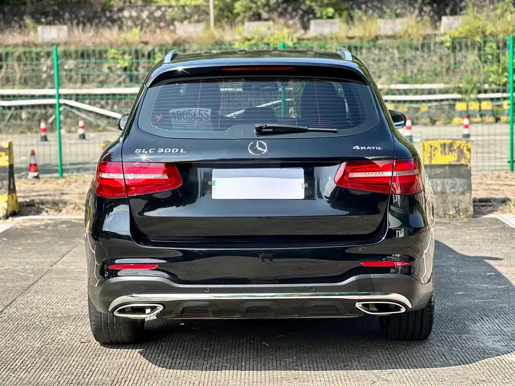 Mercedes-Benz GLC — фото 19