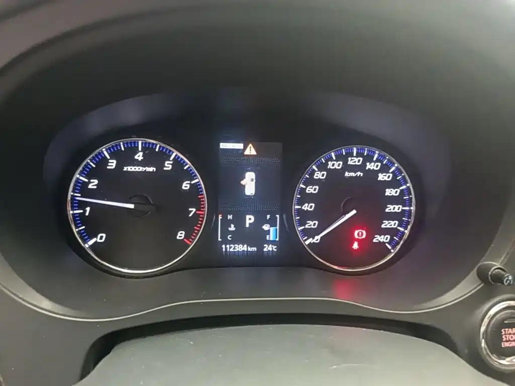 Mitsubishi Outlander — фото 11
