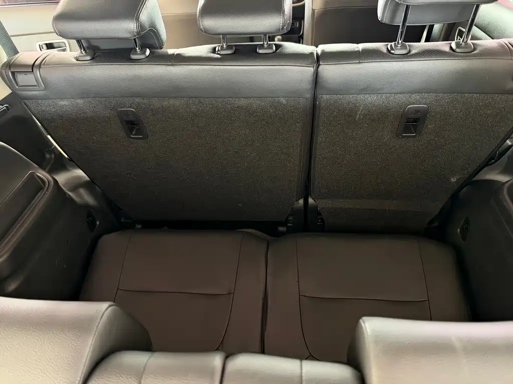 Mitsubishi Outlander — фото 21