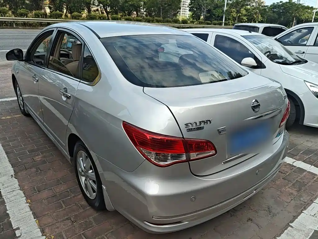Nissan Sylphy — фото 4