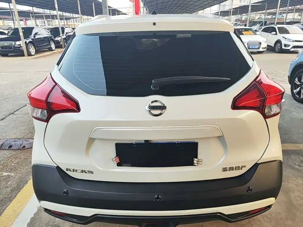 Nissan Kicks — фото 5