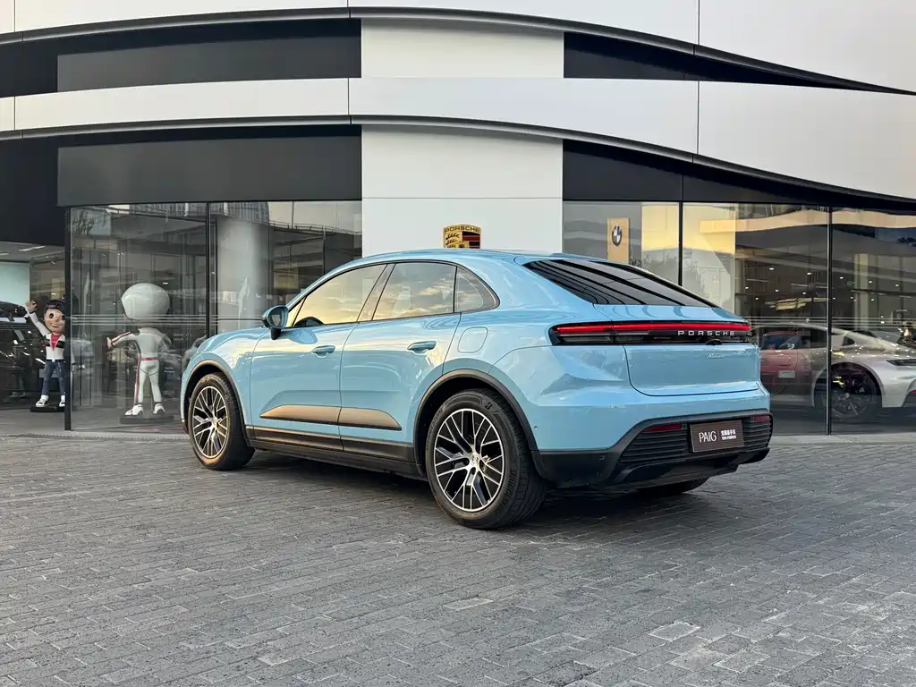 Porsche Macan EV — фото 8
