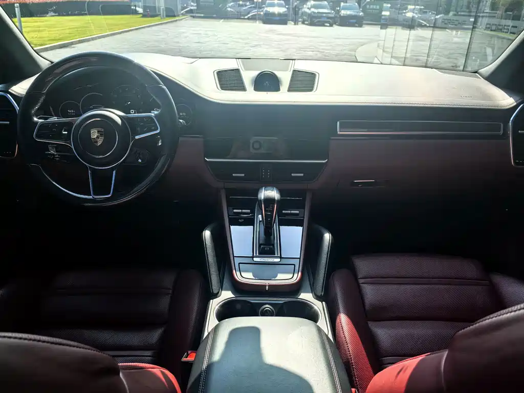 Porsche Cayenne Hybrid — фото 8