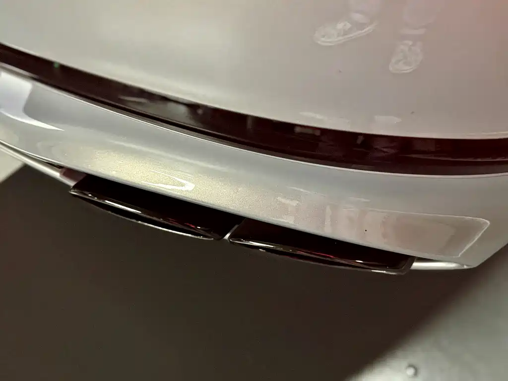 Bentley Flying Spur — фото 9
