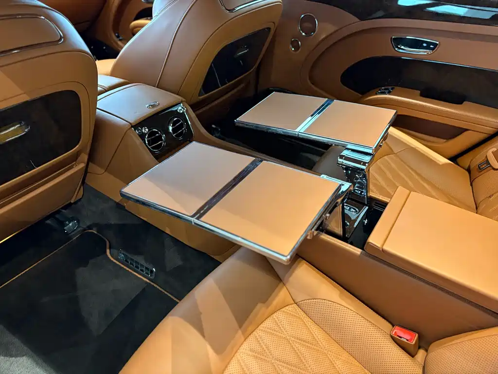 Bentley Mulsanne — фото 18