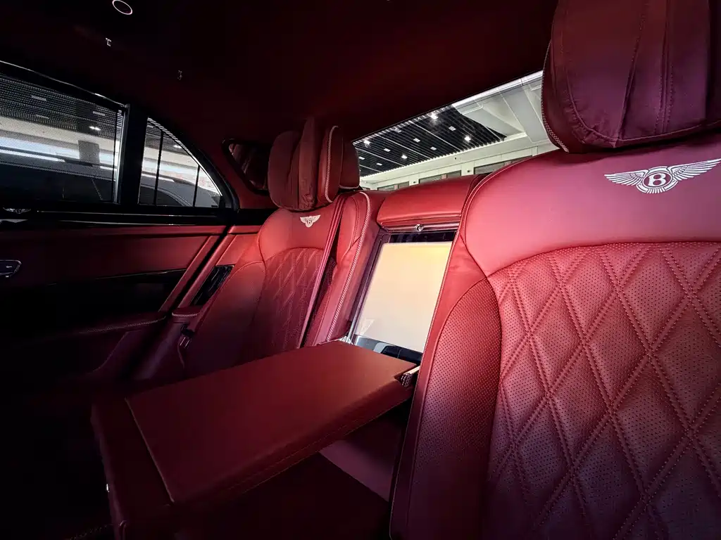 Bentley Mulsanne — фото 14