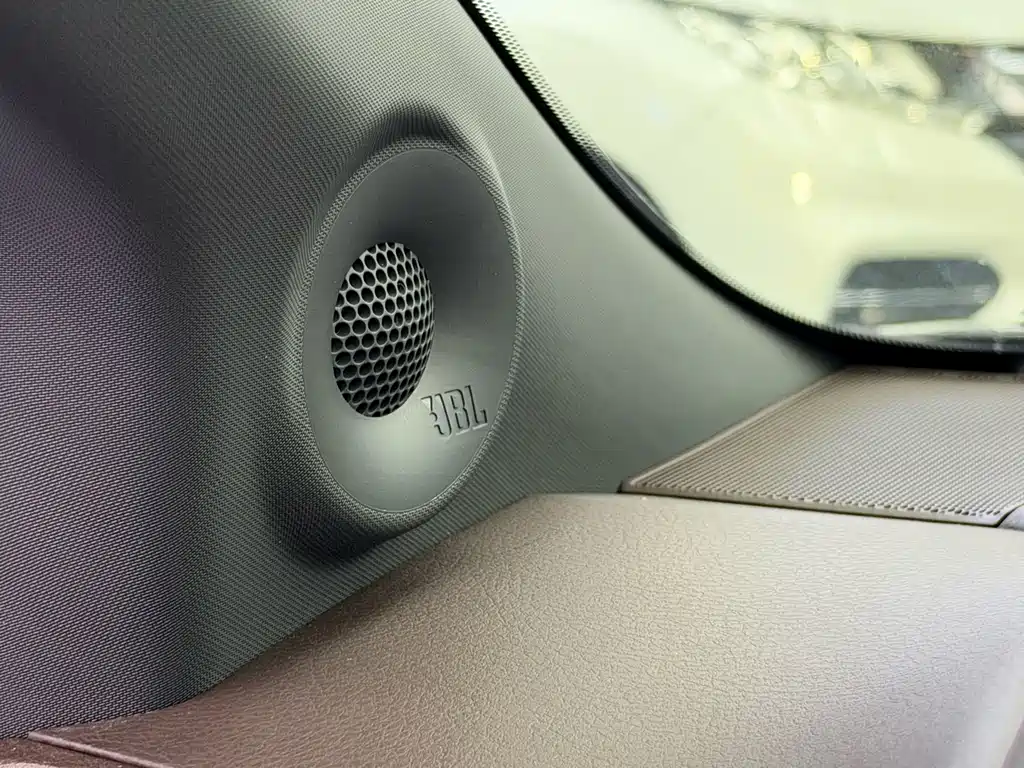 Toyota Sienna — фото 17