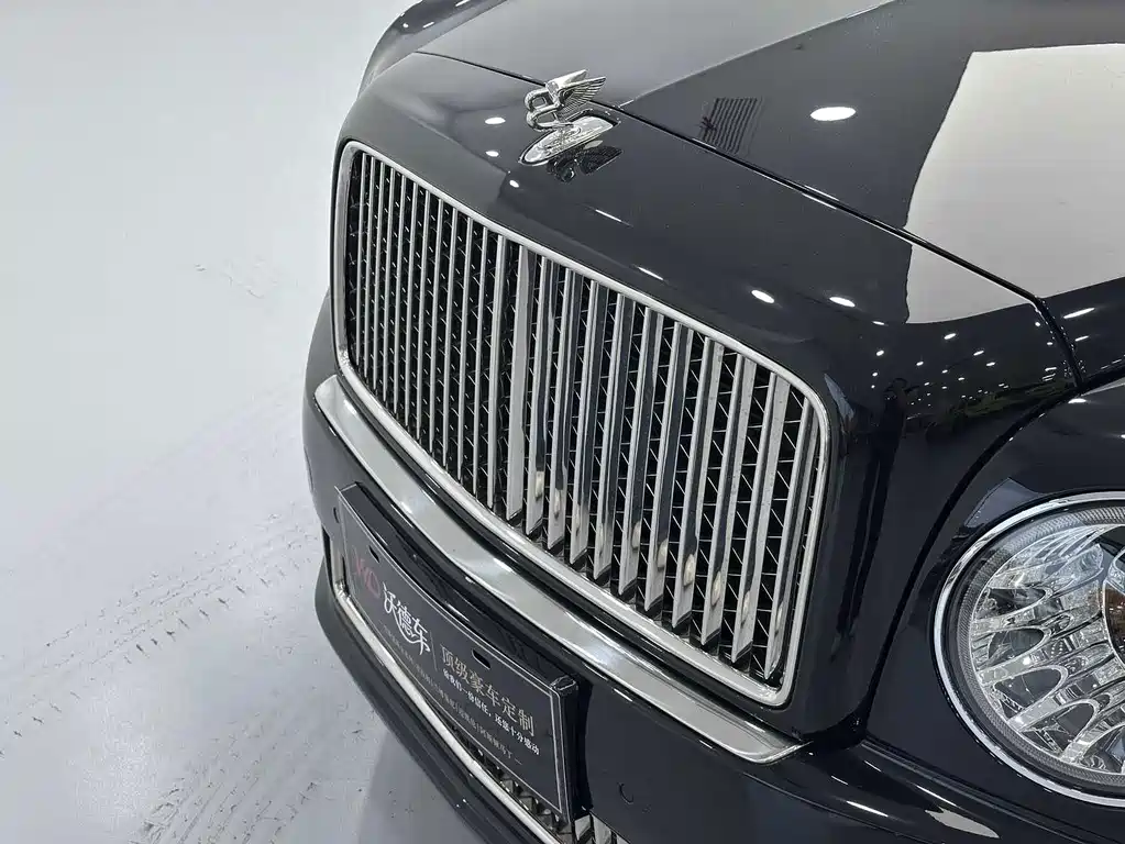 Bentley Mulsanne — фото 11