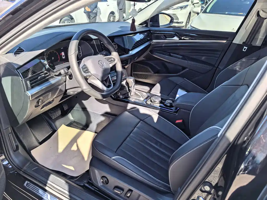 Volkswagen Passat — фото 3