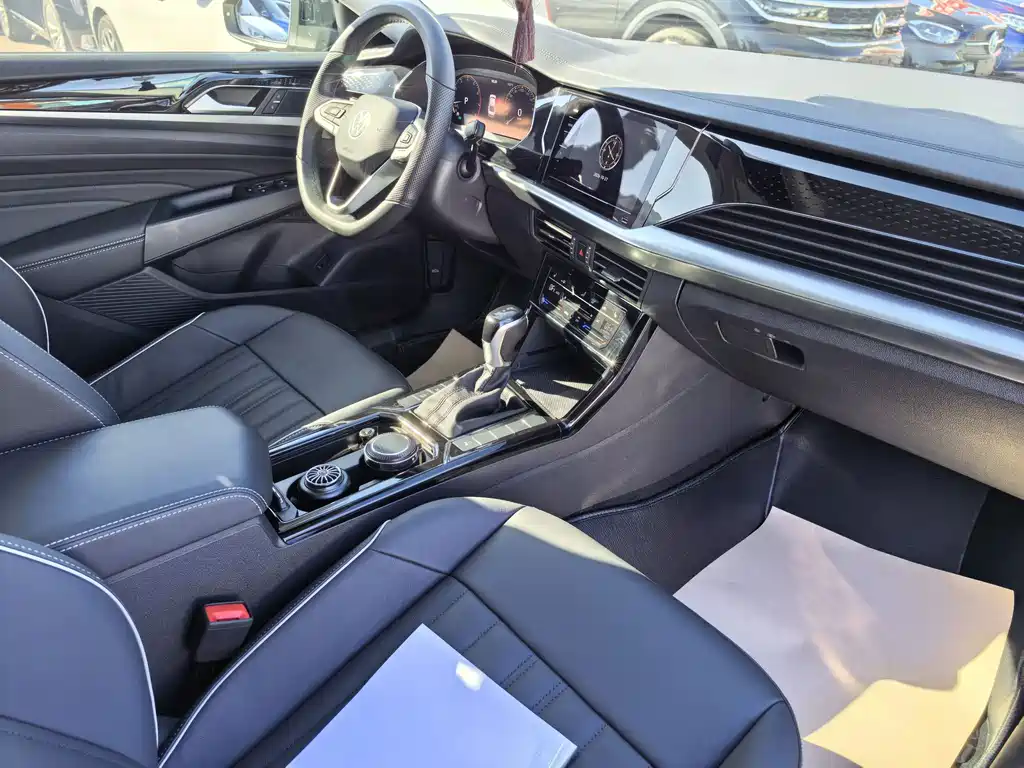 Volkswagen Passat — фото 9