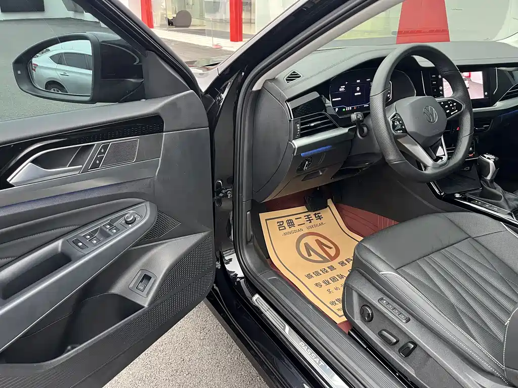 Volkswagen Passat — фото 8