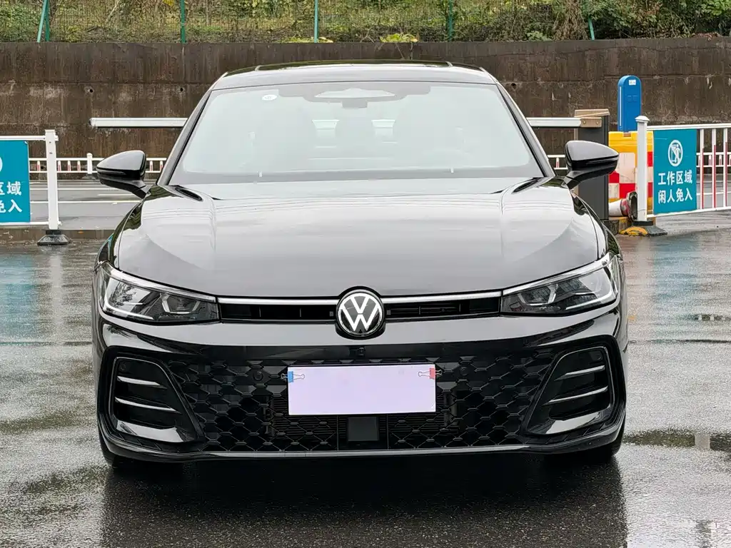 Volkswagen Passat — фото 2