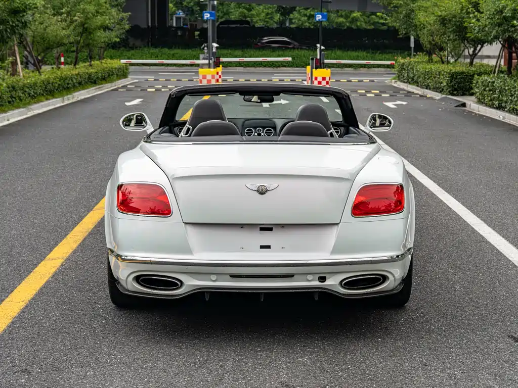 Bentley Continental — фото 11