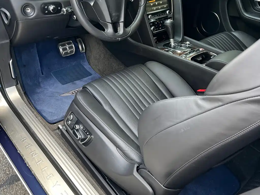Bentley Continental — фото 13