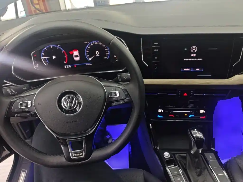 Volkswagen Passat — фото 9