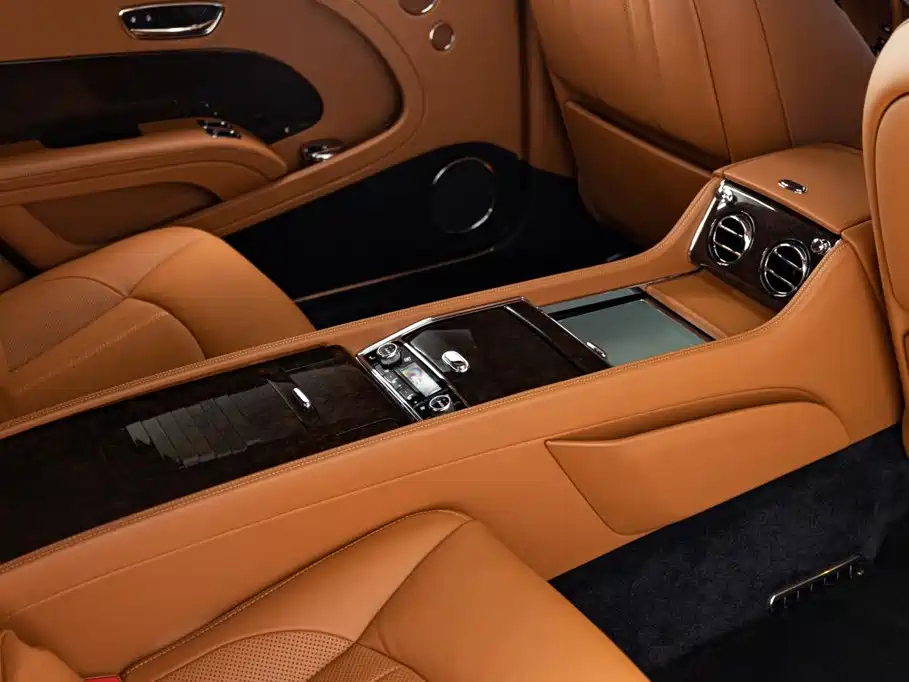 Bentley Mulsanne — фото 15
