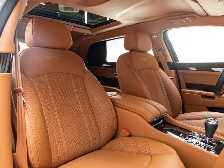 Bentley Mulsanne — фото 16