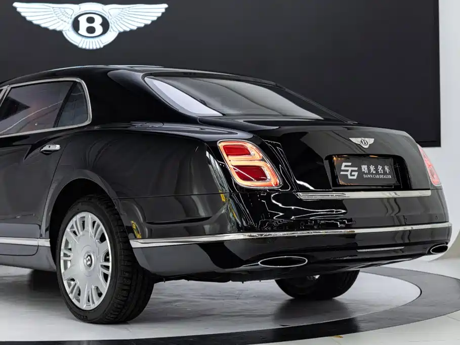 Bentley Mulsanne — фото 20