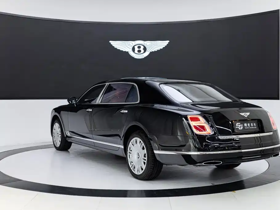 Bentley Mulsanne — фото 7