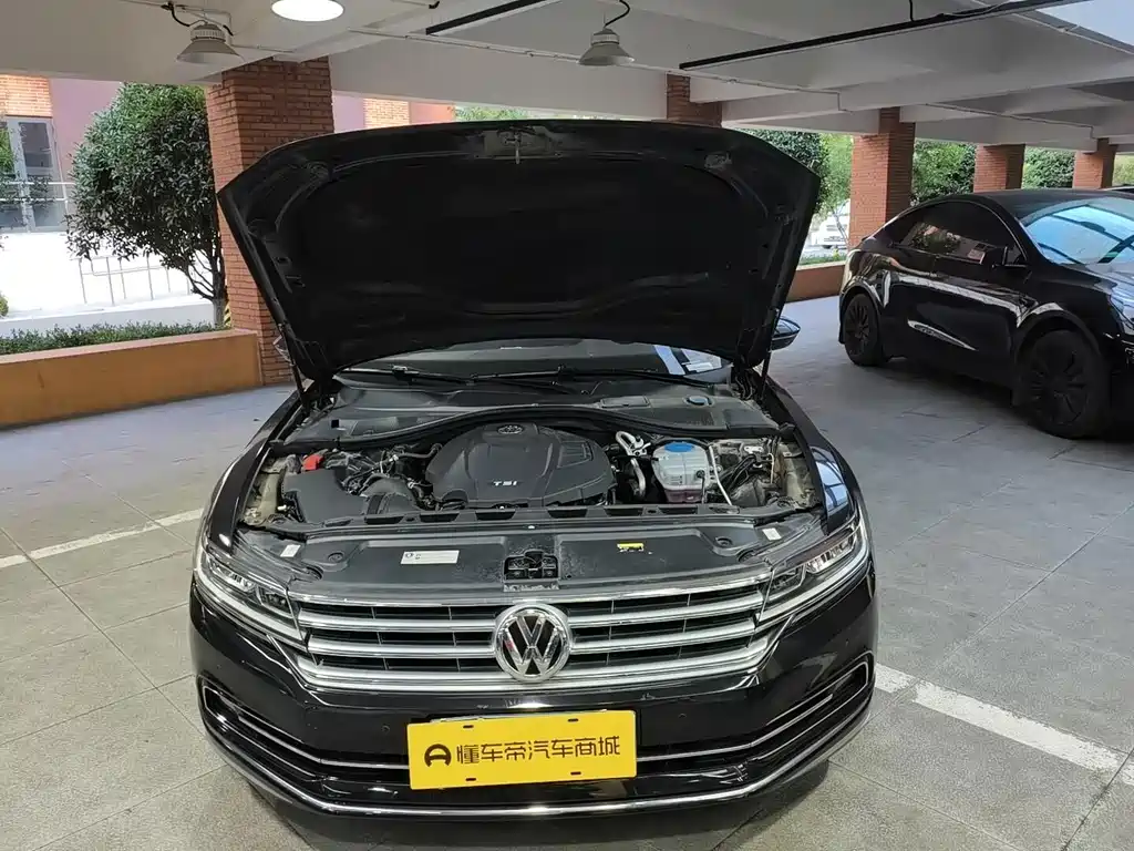 Volkswagen Phideon — фото 19